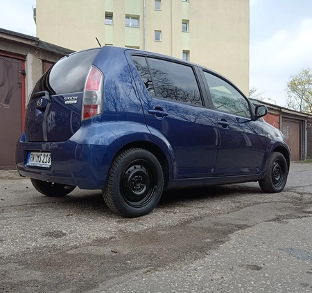 Daihatsu Sirion cena 7900 przebieg: 168000, rok produkcji 2005 z Inowrocław małe 742